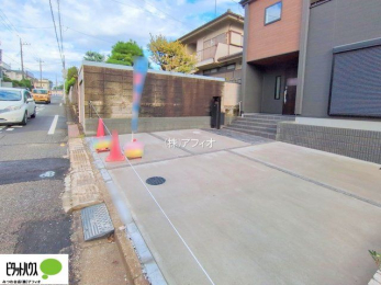 �@�}�ȗ��q�ɂ����S2��Ƃ߂��܂��B