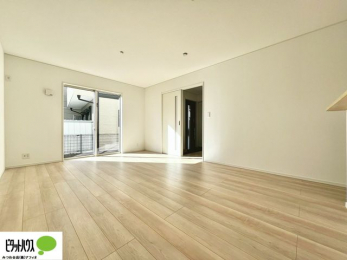 ���r���O�@�L�X�k�c�j�I����̑傫�ȃ\�t�@��u���Ă������f��ӏ܂��ǂ��ł��ˁB