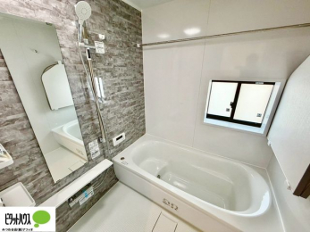 �����@1���̔�����������x���̓��͂��q�l�Ƃ̃R�~���j�P�[�V�����̏�Ƃ���