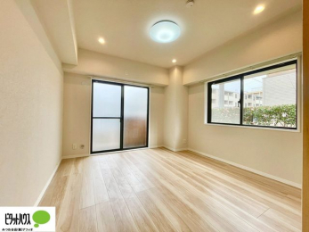 �Q���@�o���R�j�[�ւƑ������邢�����B