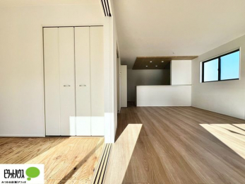 �Q���@�a�����[�������B