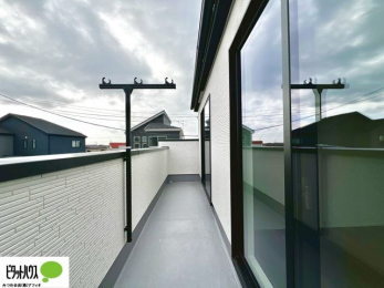 ���ց@�z�c�₽������̐��󕨂������郏�C�h�o���R�j�[