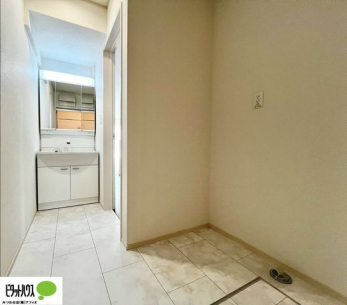 ���ʑ�E���ʏ��@�{�H��ʐ^�F�傫�ȋ��Ō��₷�����ʉ��ϑ�ł�