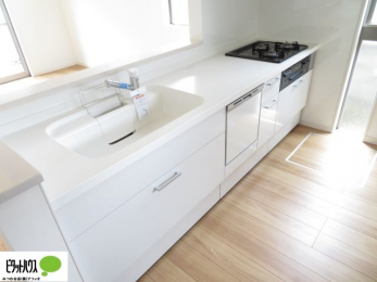 �L�b�`���@�{�H��ʐ^�@���邭�A�L�X�����L�b�`���Ŗ����̂��������y�������Ă���܂��ˁB