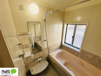 �����@1���̔�����������x���̓��͂��q�l�Ƃ̃R�~���j�P�[�V�����̏�Ƃ���