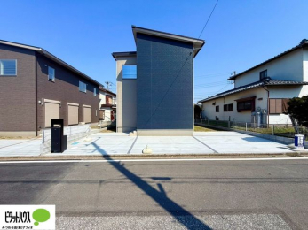 �@�����̎Ԓʋ΂����S�I�J�[�X�y�[�X�t���B����2��\�ł��B