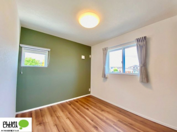 �q�������@2�ʍ̌��Ŗ��邭�A���ʂ��̗ǂ��������ł��B