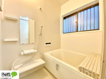 �����@�����������F���̗����ŁA1���̔��������������Ă��������B