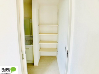 ���ʑ�E���ʏ��@�^�I�����܂̃X�g�b�N�u����ɕ֗��ȉ��I�t��