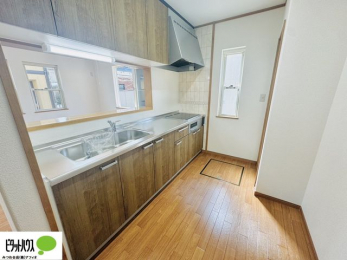 �L�b�`���@�Ƒ��Ƃ��b���Ȃ���y���������ł���J�E���^�[�L�b�`��