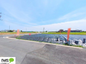 �y�n�ʐ^�@�ՐÂȏZ��n�́A���͂̑��������Ȃ��A�������������͋C�ł��B