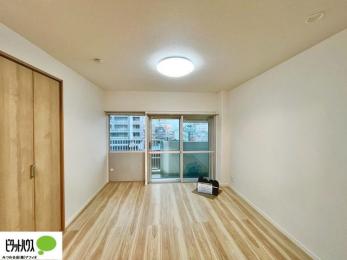 �q�������@�o���R�j�[�ւƑ������邢�����B