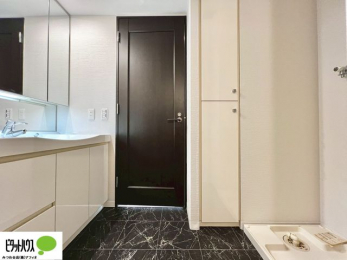 ���ʑ�E���ʏ��@�g���₷���V���v���Ȑ��ʉ��ϑ�B�����̎x�x�͂�������n�܂�܂��B