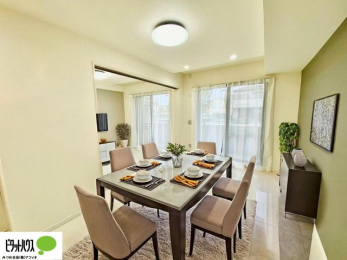 ���r���O�@LDK13.3�����Ƌ�E���x�i�̓��C�A�E�g���C���[�W�������̂ŁA��������ۏ؂�����̂ł͂���܂���B