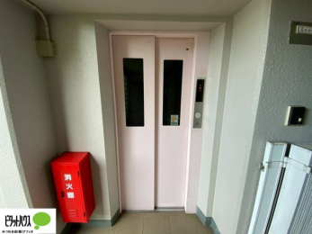 ���̑��@�G���x�[�^�[