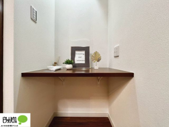 ���̑��@���r���O�J�E���^�[�B