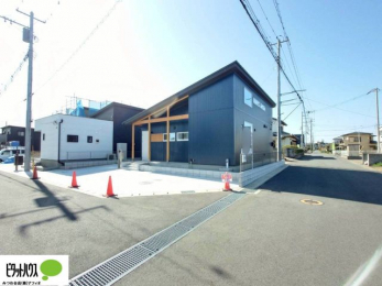 �O�ώʐ^�@�p�n�ɂ��z�����蕗�ʂ��ǍD�ł�