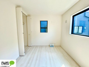 ���[�@���[�X�y�[�X���L�x�ł��������L���g���܂��B