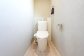 �g�C���@�����Ȑ��@�\�t�������V�����[�g�C��