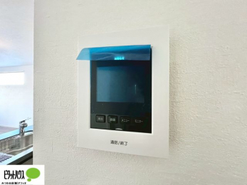 ���̑��@������Ԃ����S��TV���j�^�[�t���C���^�[�z���B