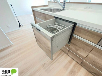 �L�b�`���@�H���̌�̕Еt�����y�ɂȂ�A�H��􂢊����@�t���B