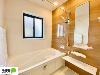 �����@1���̔�����������x���̓��͂��q�l�Ƃ̃R�~���j�P�[�V�����̏�Ƃ���