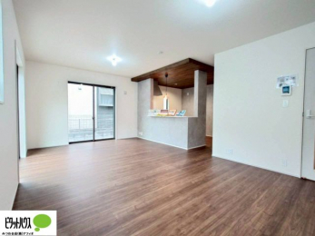 ���r���O�@�L�X�k�c�j�I����̑傫�ȃ\�t�@��u���Ă������f��ӏ܂��ǂ��ł��ˁB