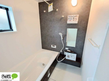 �����@�����̔�������Ă���闁���͍L�X�������B�x���͂��q�l�ƈꏏ�ɗV�тȂ������܂��ˁB