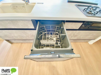 �L�b�`���@�H���̌�̕Еt�����y�ɂȂ�A�H��􂢊����@�t���B