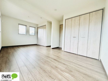 ���[�@�Ԏd�؂肷�邱�Ƃ�2�̕����ɕ����邱�Ƃ��\�B�Ƒ��̃��C�t�X�^�C���̕ω��ɍ��킹�Ď��R���݂ł��B