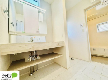 ���ʑ�E���ʏ��@���ʎ��ɏ���������A�J�r�\�h�ɂ��B�傫�ȋ��Ō��₷�����ʉ��ϑ�ł�