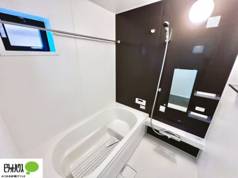 �����@1���̔�����������x���̓��͂��q�l�Ƃ̃R�~���j�P�[�V�����̏�Ƃ���