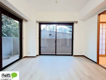 ���r���O�@LDK12��