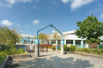 �@�s���s�����̍]���w�Z �k��4���B 350m