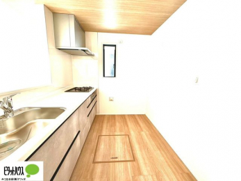 �L�b�`���@�Ƒ��Ƃ��b���Ȃ���y���������ł���J�E���^�[�L�b�`��