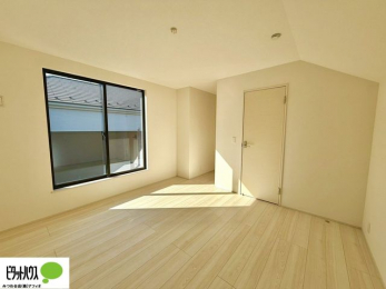 �Q���@�o���R�j�[�ւƑ������邢�����B