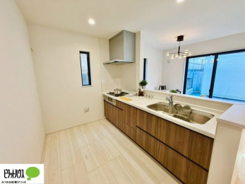 �L�b�`���@�p���t���ȃ����W�t�[�h�B�������ȒP�ł����L���C�ȋ�C���B