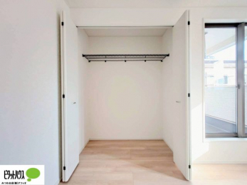 ���ց@�傫�Ȏ��[�͂��m����ׂ����G�݂������Ղ肵�܂��܂��B