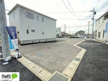 ���r���O�@�O�ʓ��H���L����ʗʂ����Ȃ��̂Œ��Ԃ��y�X��