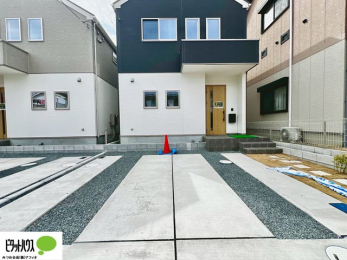 �@�}�ȗ��q�ɂ����S2��Ƃ߂��܂��B