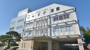 ���ӊ��@��Ö@�l�Вc�퐶��_�o���ȃ��n�r���e�[�V�����a�@ �k��4���B 320m