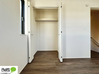 ���[�@���[�X�y�[�X���L�x�ł��������L���g���܂��B