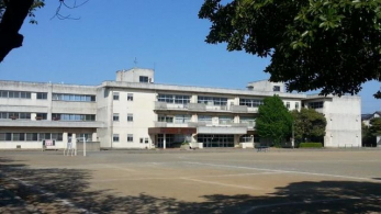 ���ӊ��@��t�s���s��̑䏬�w�Z �k��27���B 2130m