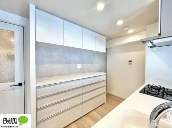 ���[�@�J�b�v�{�[�h�V��