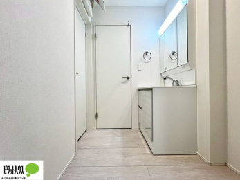 ���ʑ�E���ʏ��@2�J������o����o������ʎ��B