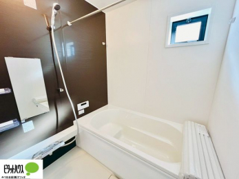 �����@1���̔�����������x���̓��͂��q�l�Ƃ̃R�~���j�P�[�V�����̏�Ƃ���