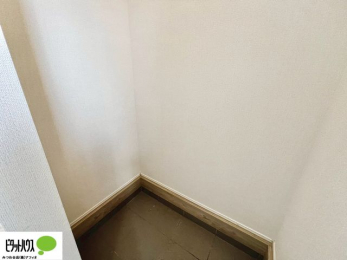 �@�x�r�[�J�[��S���t�o�b�N�Ȃǂ��̂܂܎��[�ł���V���[�Y�C���N���[�N�B