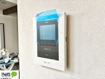 ���̑��@������Ԃ����S��TV���j�^�[�t���C���^�[�z��