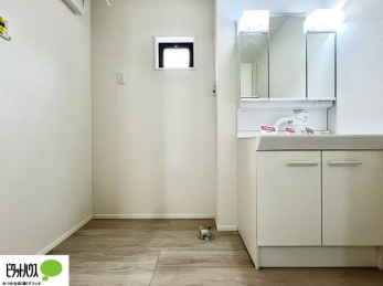 ���ʑ�E���ʏ��@�{�H��ʐ^�@�g���₷���V���v���Ȑ��ʉ��ϑ�B�����̎x�x�͂�������n�܂�܂��B