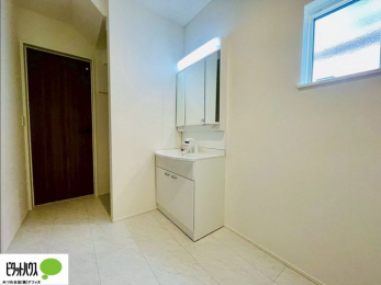 ���ʑ�E���ʏ��@�{�H��ʐ^�F�傫�ȋ��Ō��₷�����ʉ��ϑ�